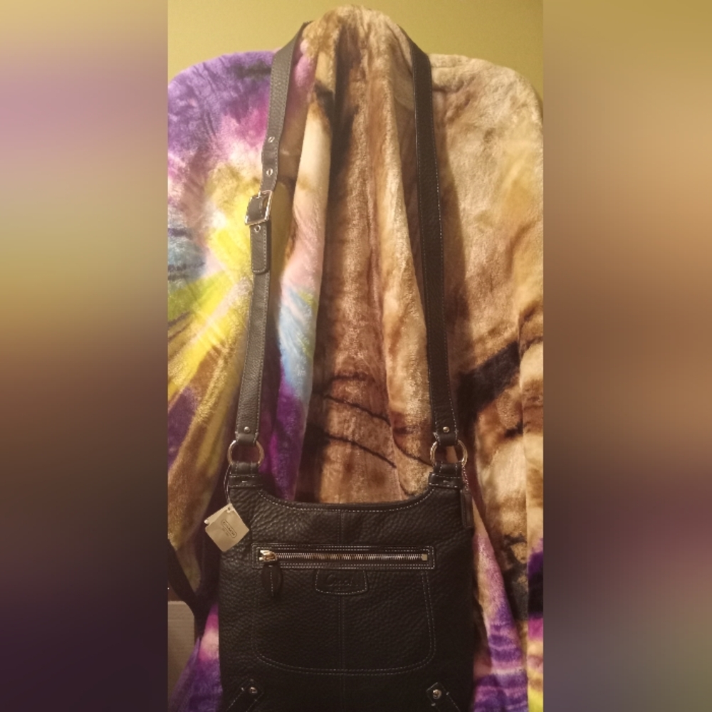 Coach Penelope Black Pebbled Leather Hippie Crossbody NWT